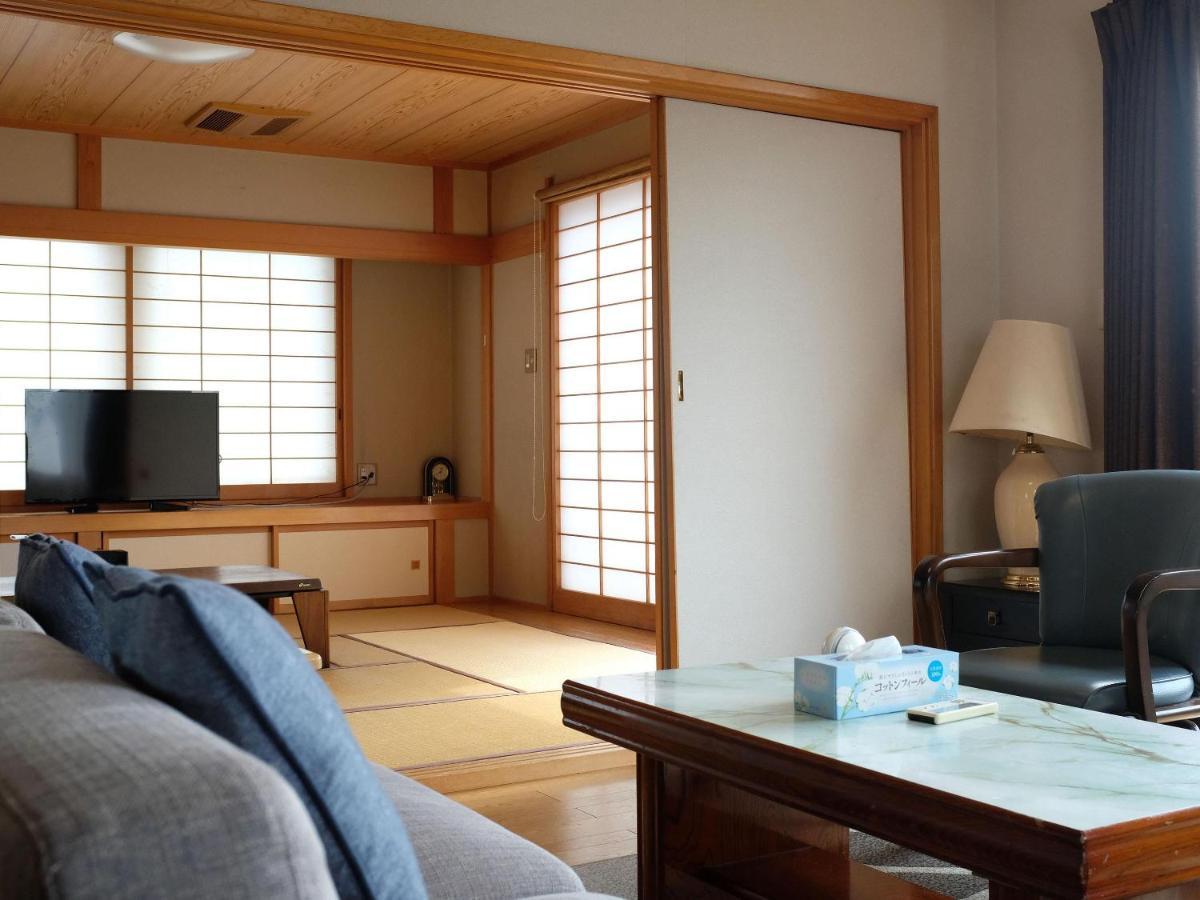 富士の屋旅館 富士河口湖町 エクステリア 写真